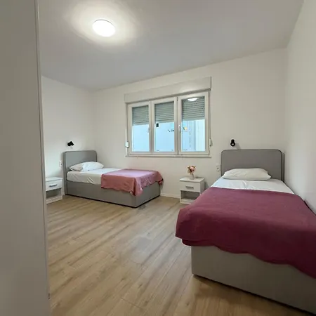 Ivan Appartement *